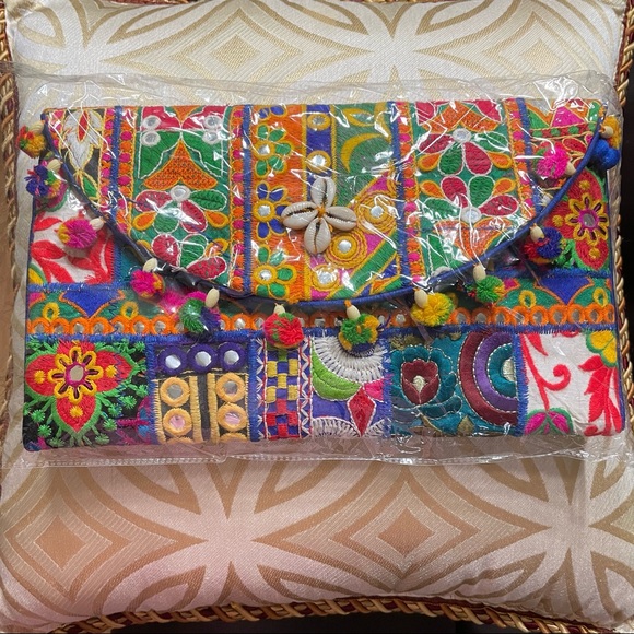 Handmade women’s crossbody bag. - Picture 4 of 6